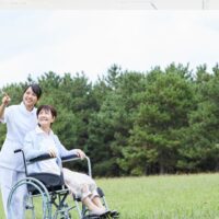 親の介護 言えない悩みを抱える人の心理と解決策