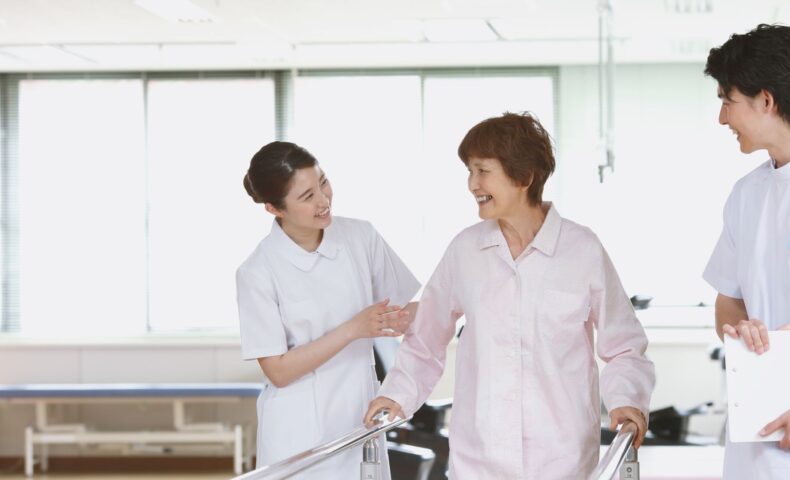 親の介護 イライラ｜ストレスを感じる介護者の様子