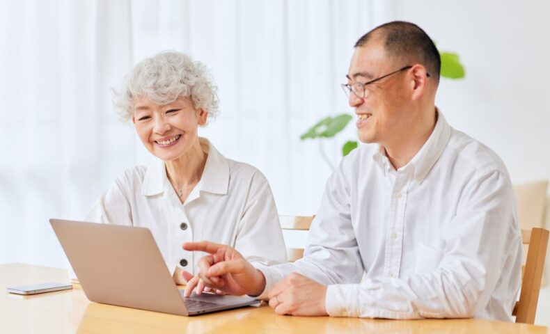 最新の介護レンタルベッド｜進化した機能と価格を徹底比較